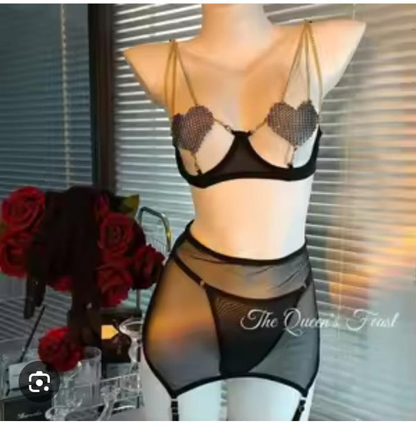 Black Mesh Crystal Heart Chain Cut-Out Lingerie 4-Piece Set with Glove
