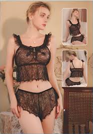 FLORAL LACE LINGERIE SET WITH SHORT